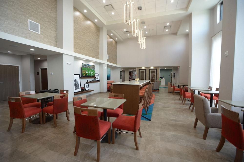 Hampton Inn & Suites Oklahoma City/Quail Springs Exterior foto