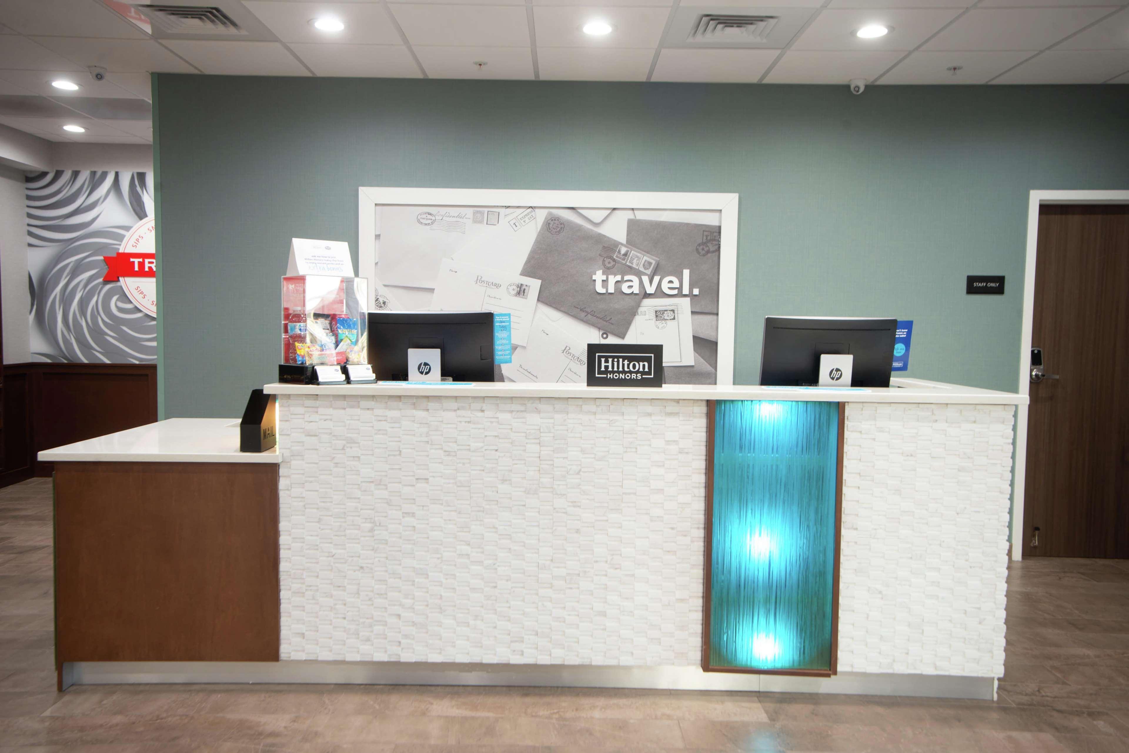 Hampton Inn & Suites Oklahoma City/Quail Springs Exterior foto