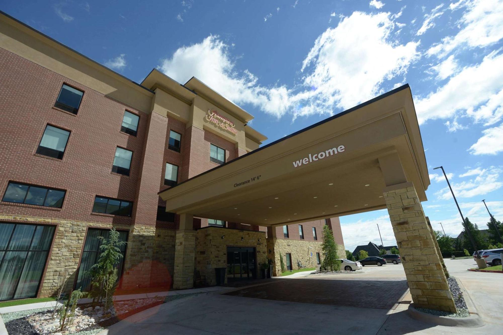 Hampton Inn & Suites Oklahoma City/Quail Springs Exterior foto